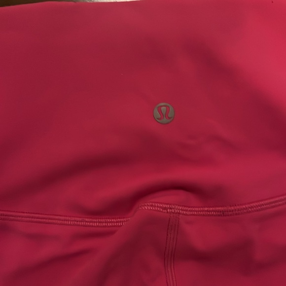 size 2 pink lululemon leggings - Picture 3 of 4